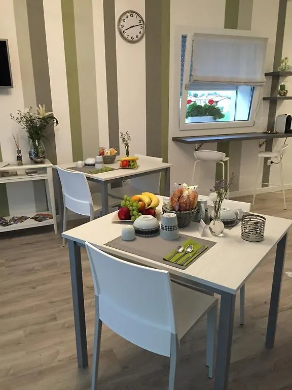 Flyingaway Bed and Breakfast Borso del Grappa
